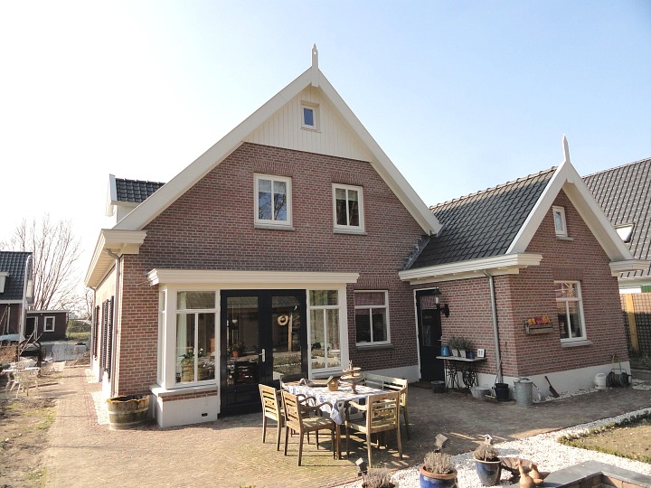 Foto: LH 210 achtergevel