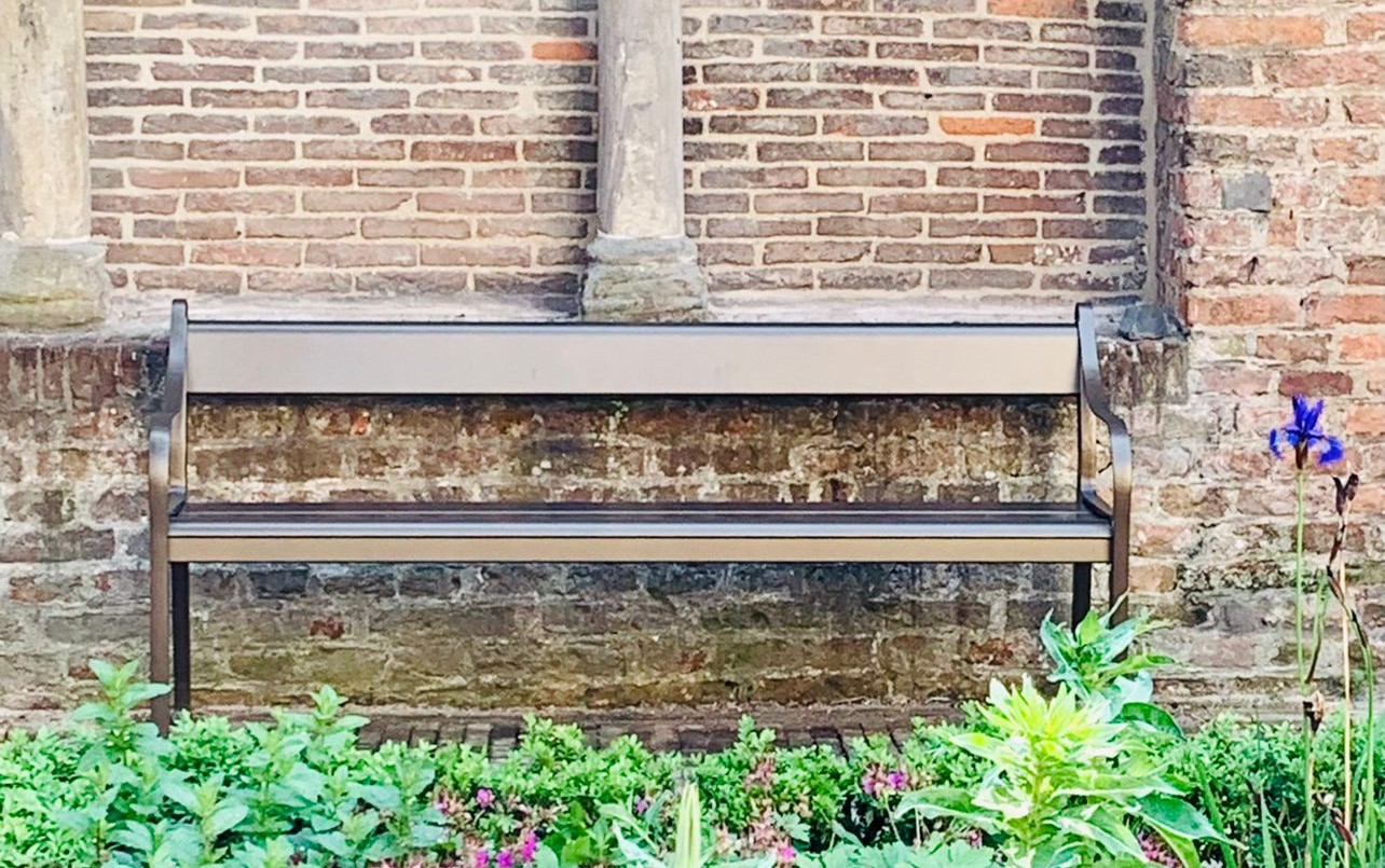 Foto : Ikaros tuinbank Gardeluxe