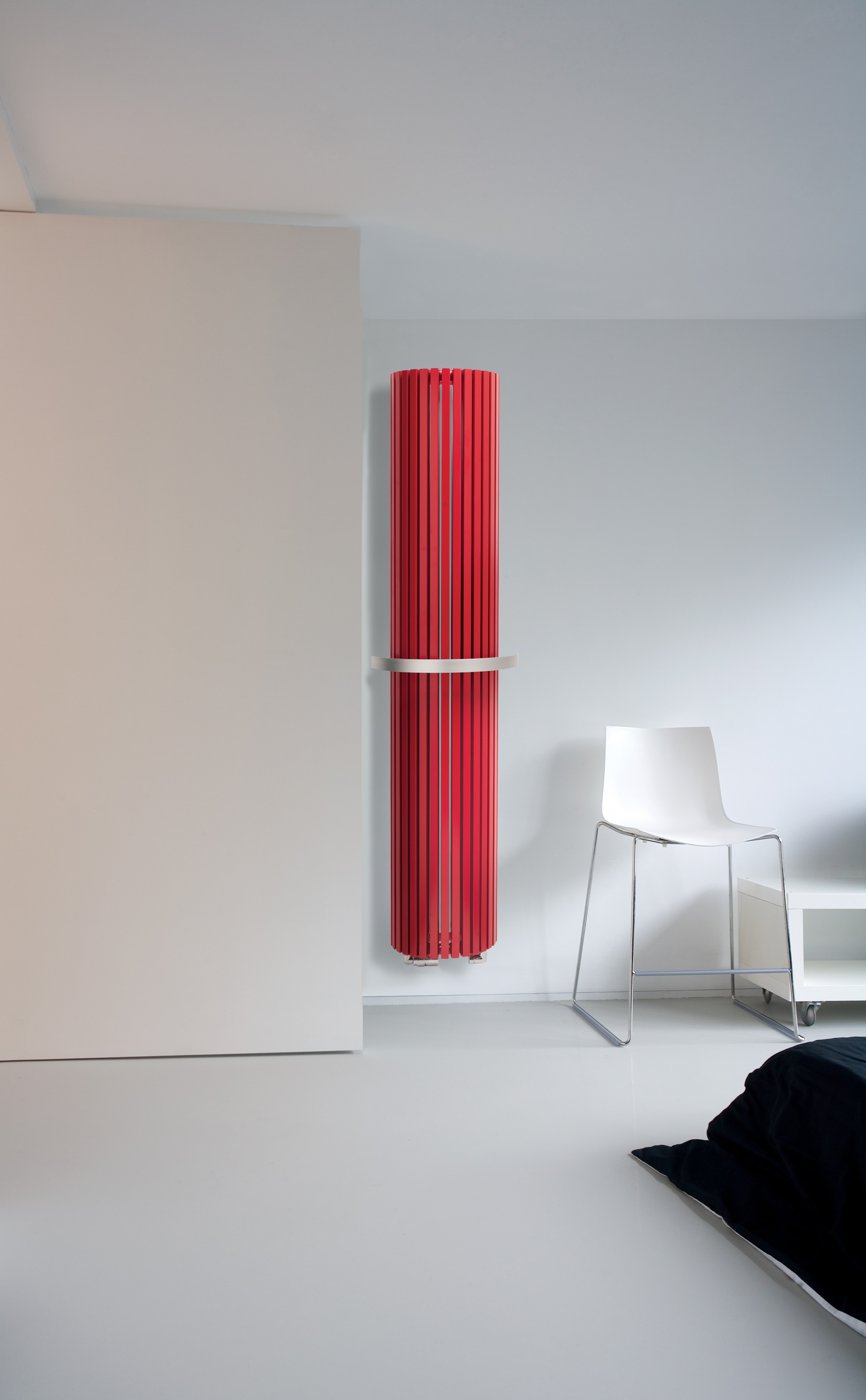 Foto: Carre carmine red min