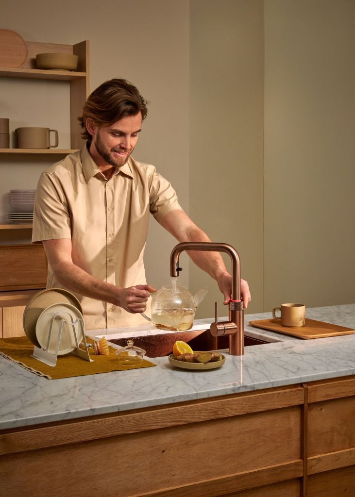 Foto: 2763 FXSRCO Flex Square Rose Copper Time Marble Setting Boiling Ginger Tea Portrait