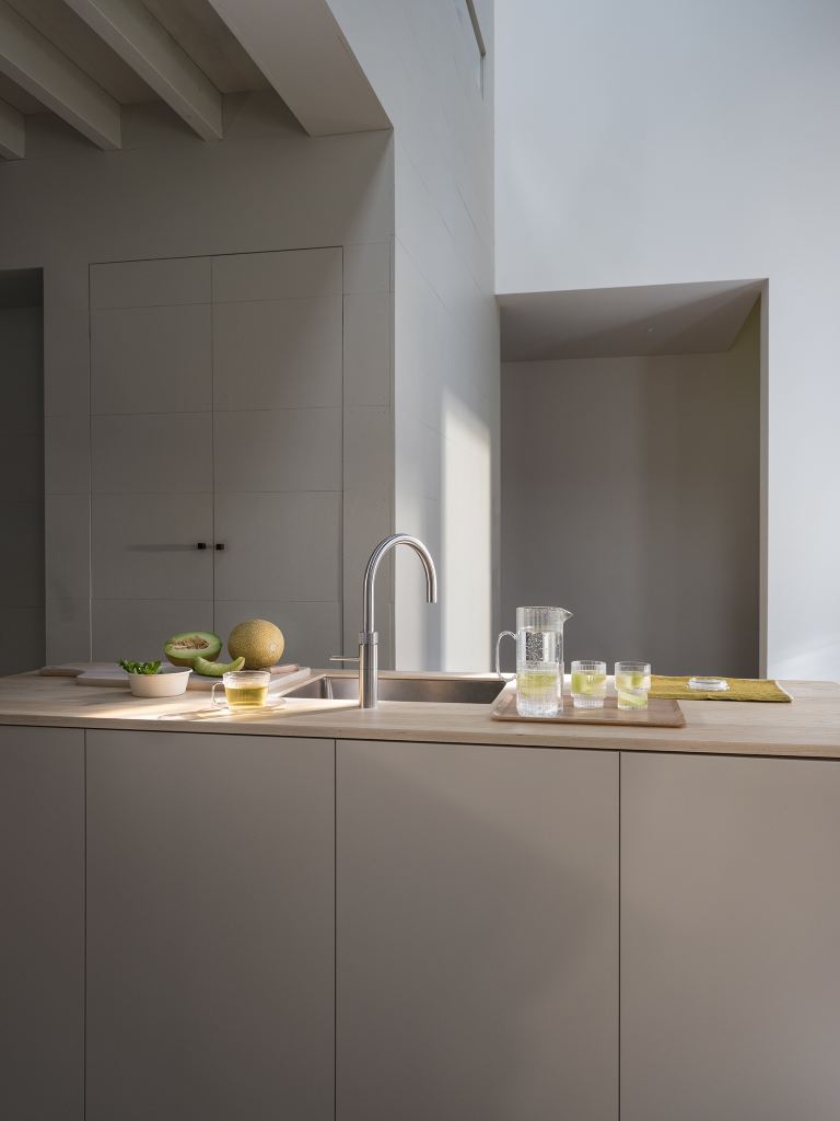 Foto: 3040 Fusion Round Stainless Steel AWO Sparkling Boiling No model  Gemiddeld 