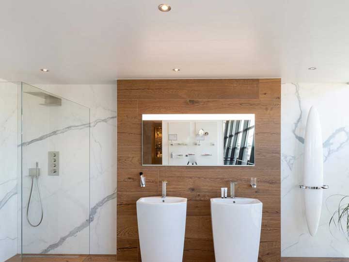 Foto: luxalon plafonds badkamer 1
