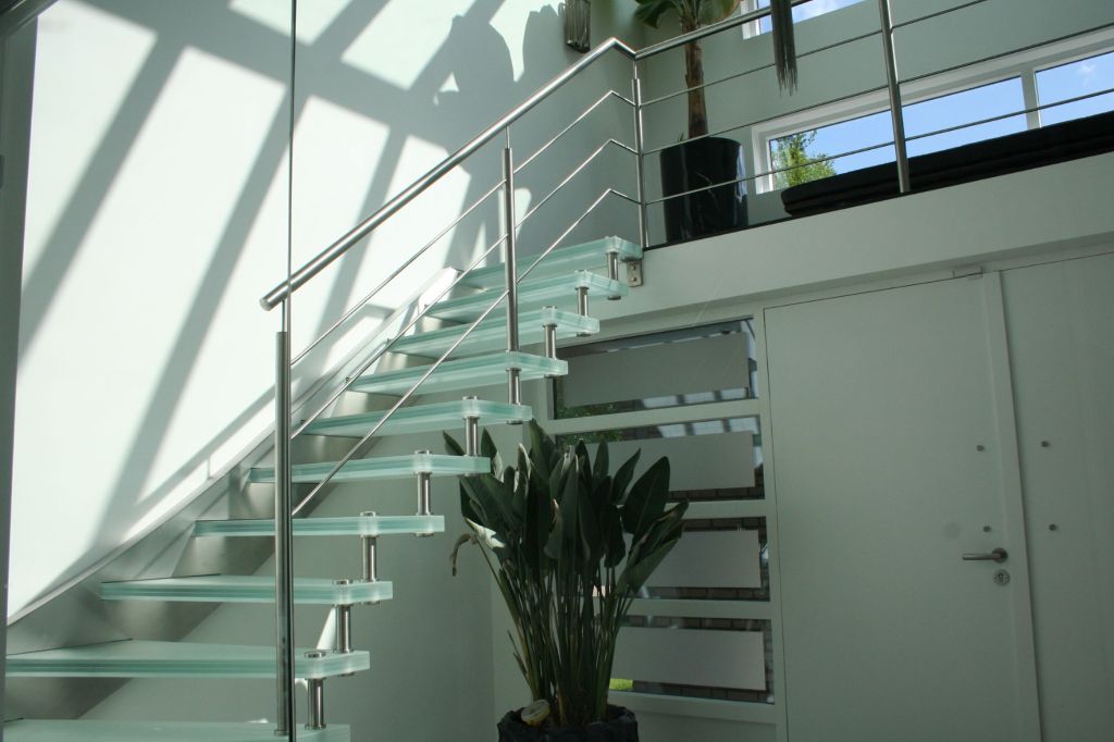 Foto: Wonennl Allstairs glazen trap 02