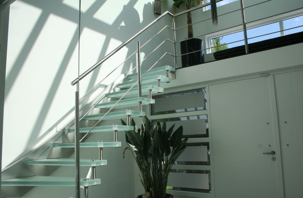 Foto: Wonennl Allstairs glazen trap 05