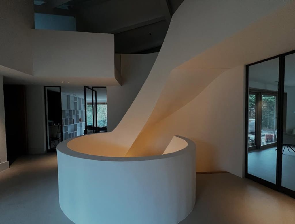 Foto : Chique eiken wenteltrappen