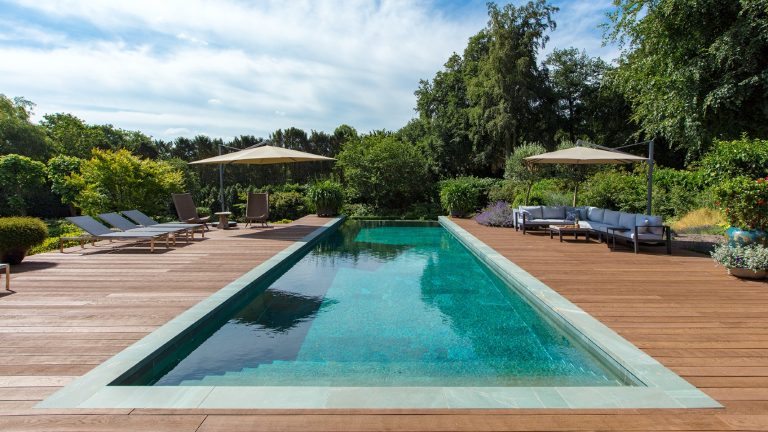 Foto: Inbouwzwembad materiaal bouwkundig desk 768x432