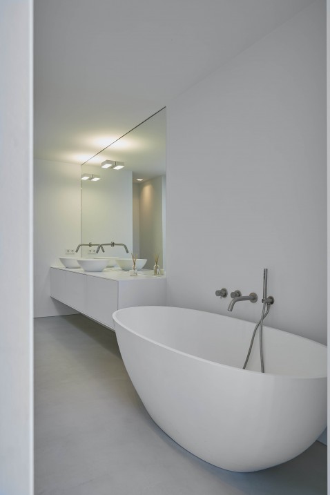 Foto : Project: minimalistische en lichte badkamer | Luca Sanitair