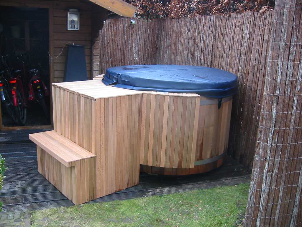 Foto: Cerdic hottub cedar 3