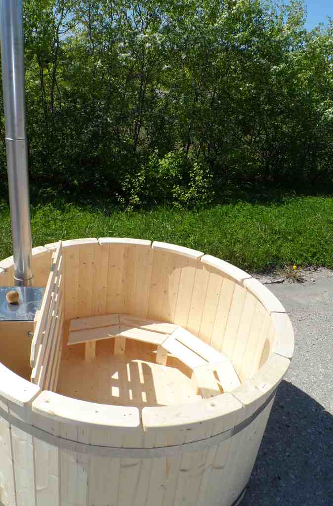 Foto: Cerdic hottub cedar