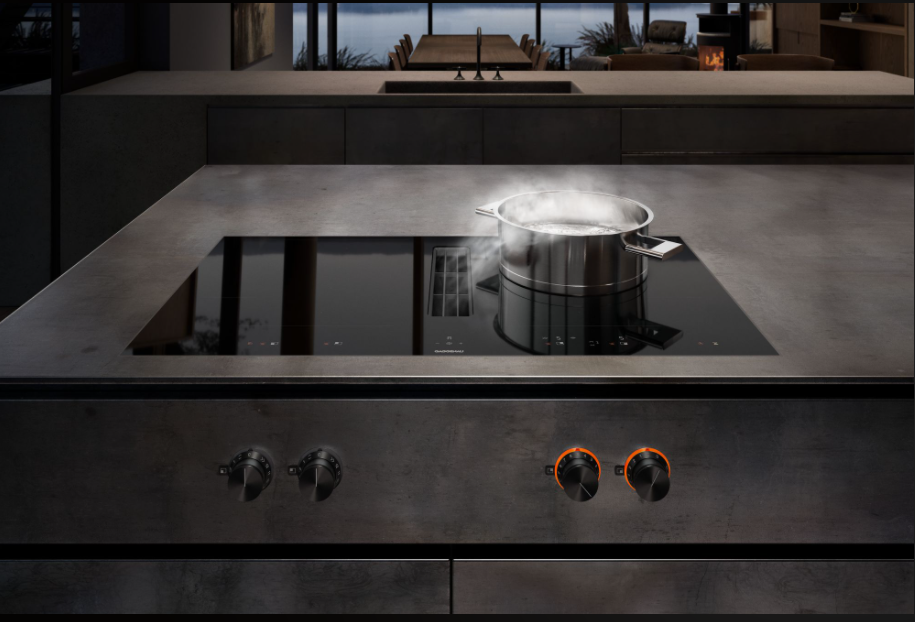 Foto: Gaggenau Inductiekookplaat met afzuiging 400 serie