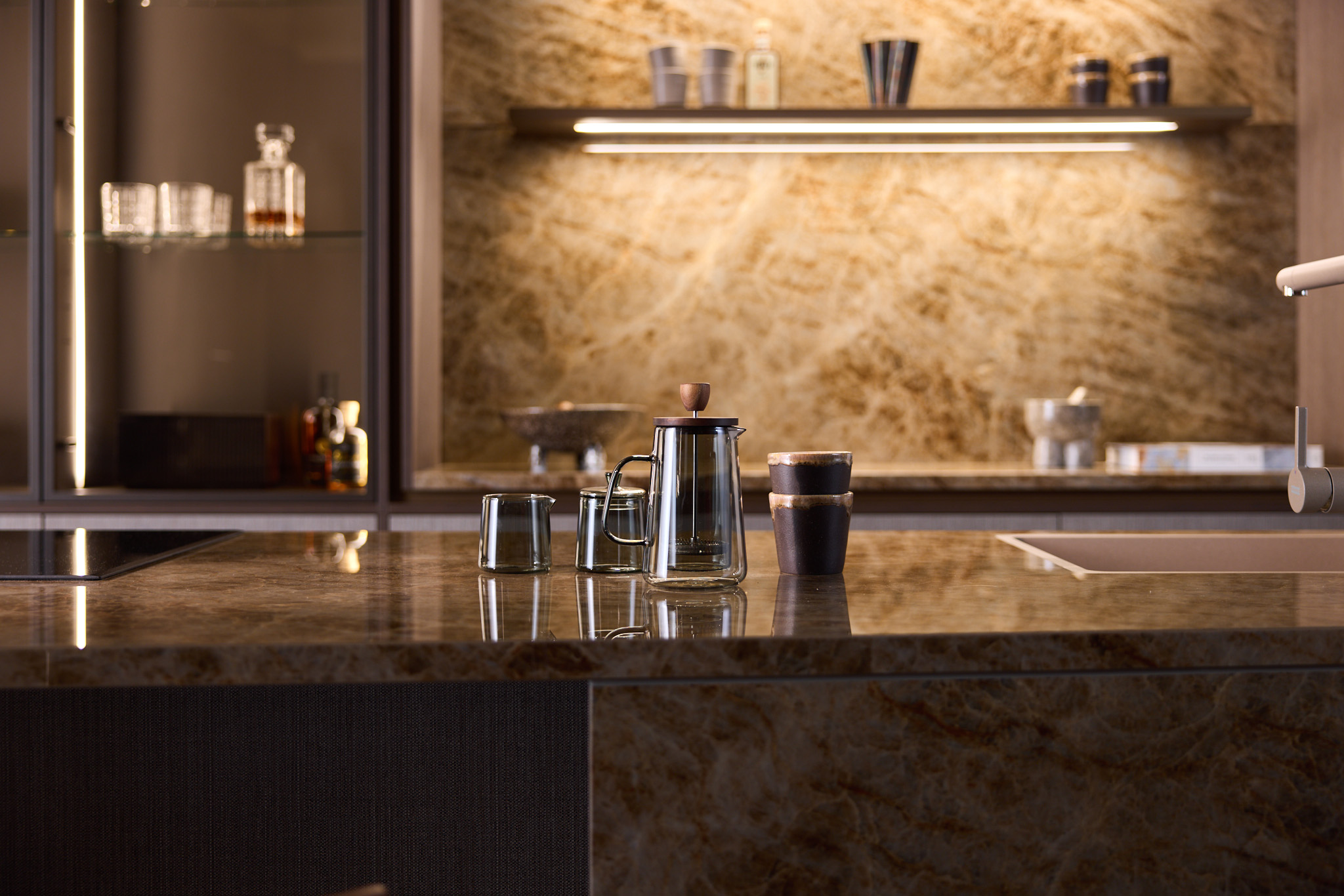 Foto: Tieleman Keukens Keller Keukens keukenmodel Natural weave mokka eiken linnen fronten 2