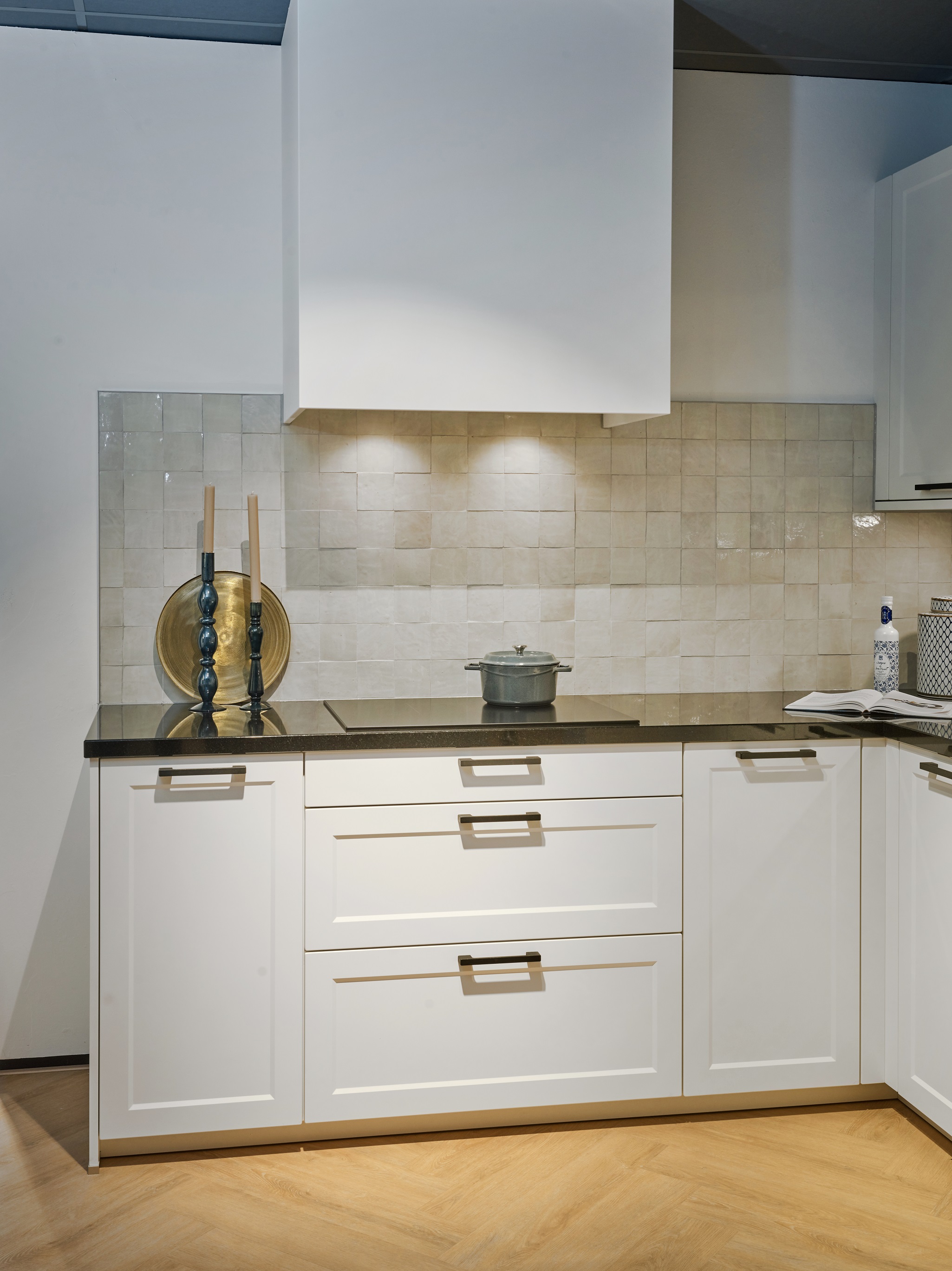 Foto: Studio 4c Keller Orleans Wit Tieleman Keukens 4