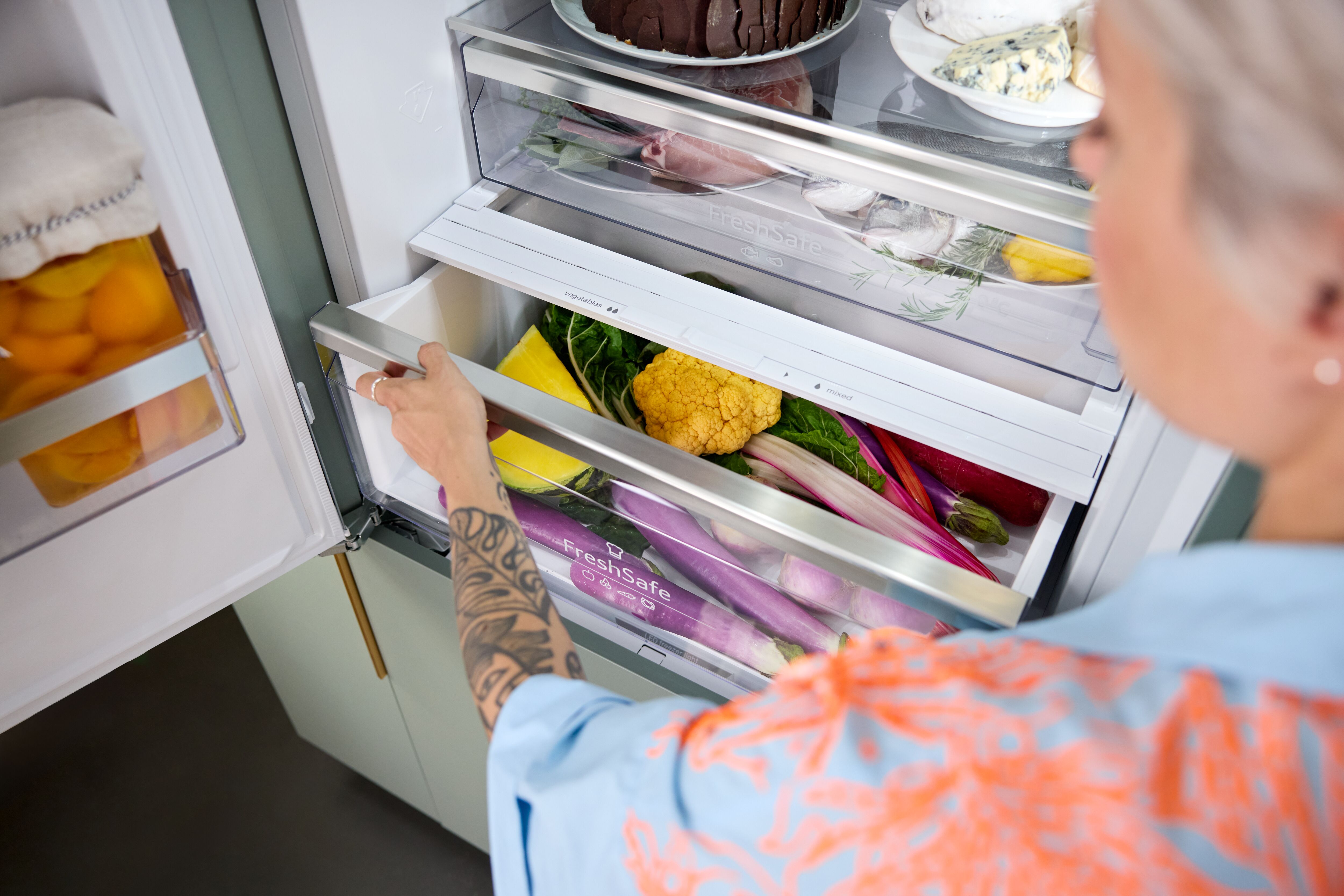 Foto: 20250723 Neff Btd FridgeFreezer XXL Fridge FreshSafe T 6334 TIF100