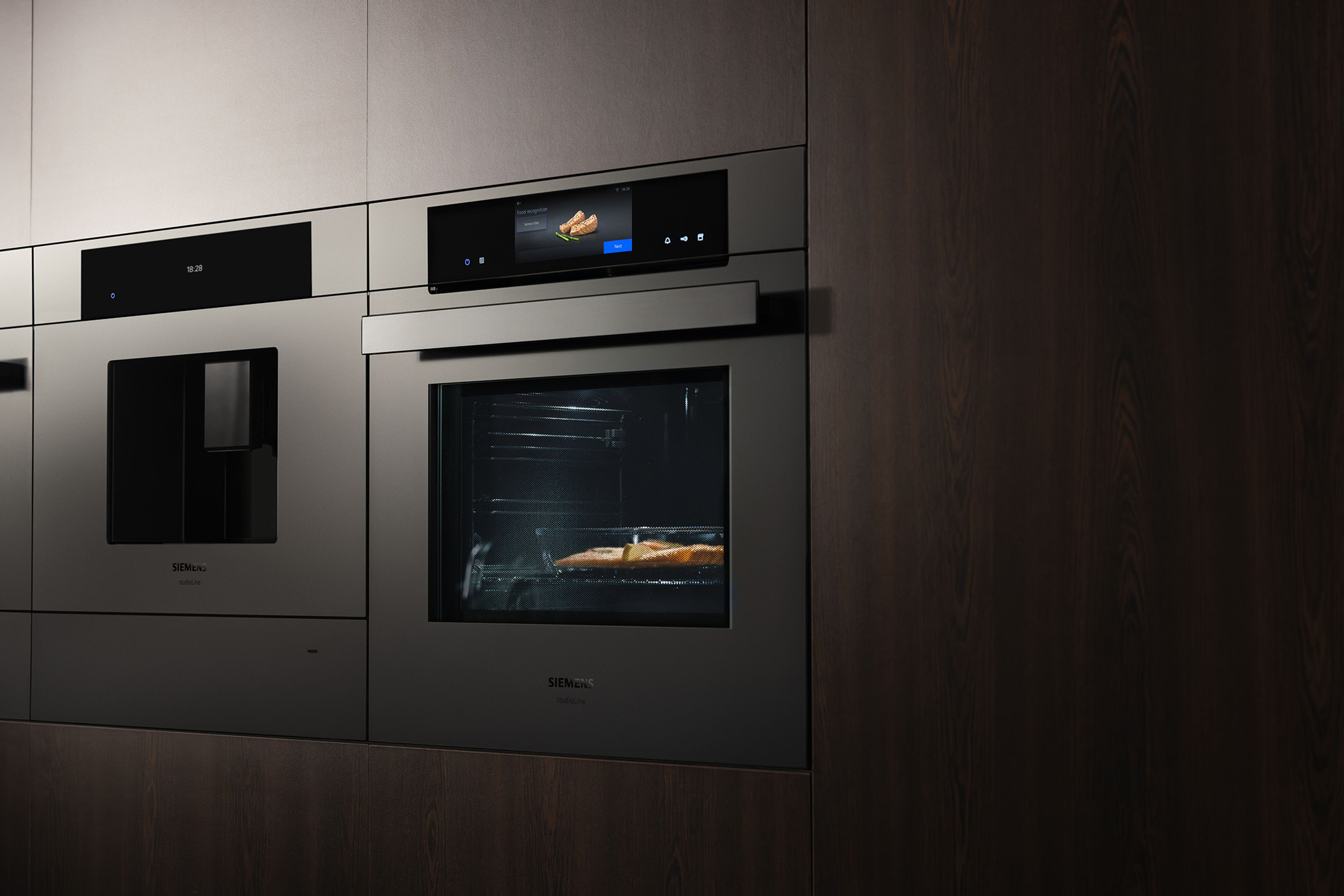 Foto: Tieleman Keukens Siemens keukenapparatuur Matte ovens iq700 studioline matt edition 5