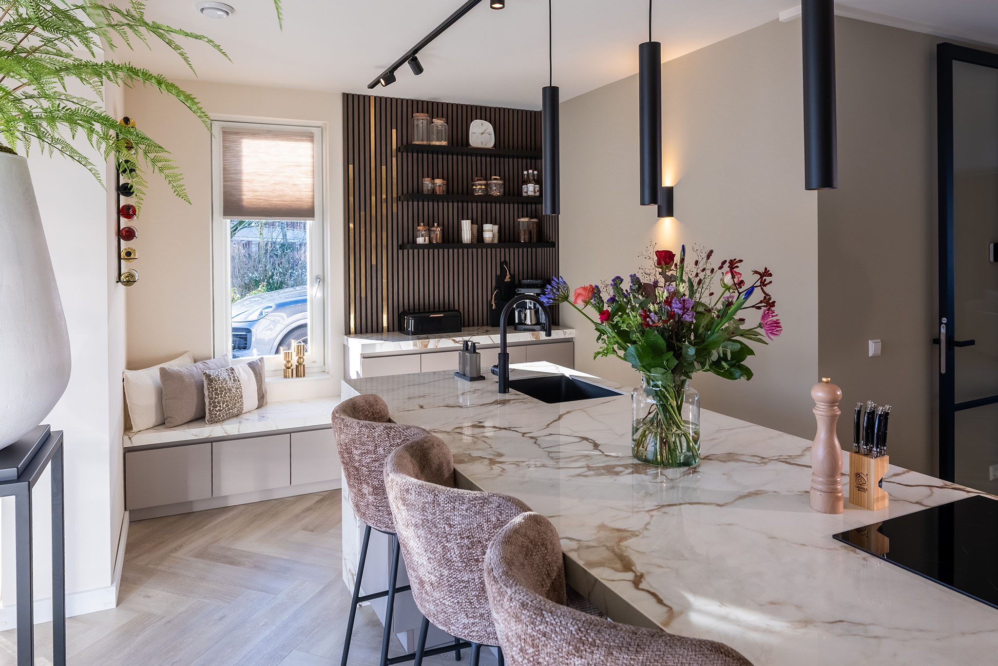 Foto : Binnenkijker: hotelchique met een marmer