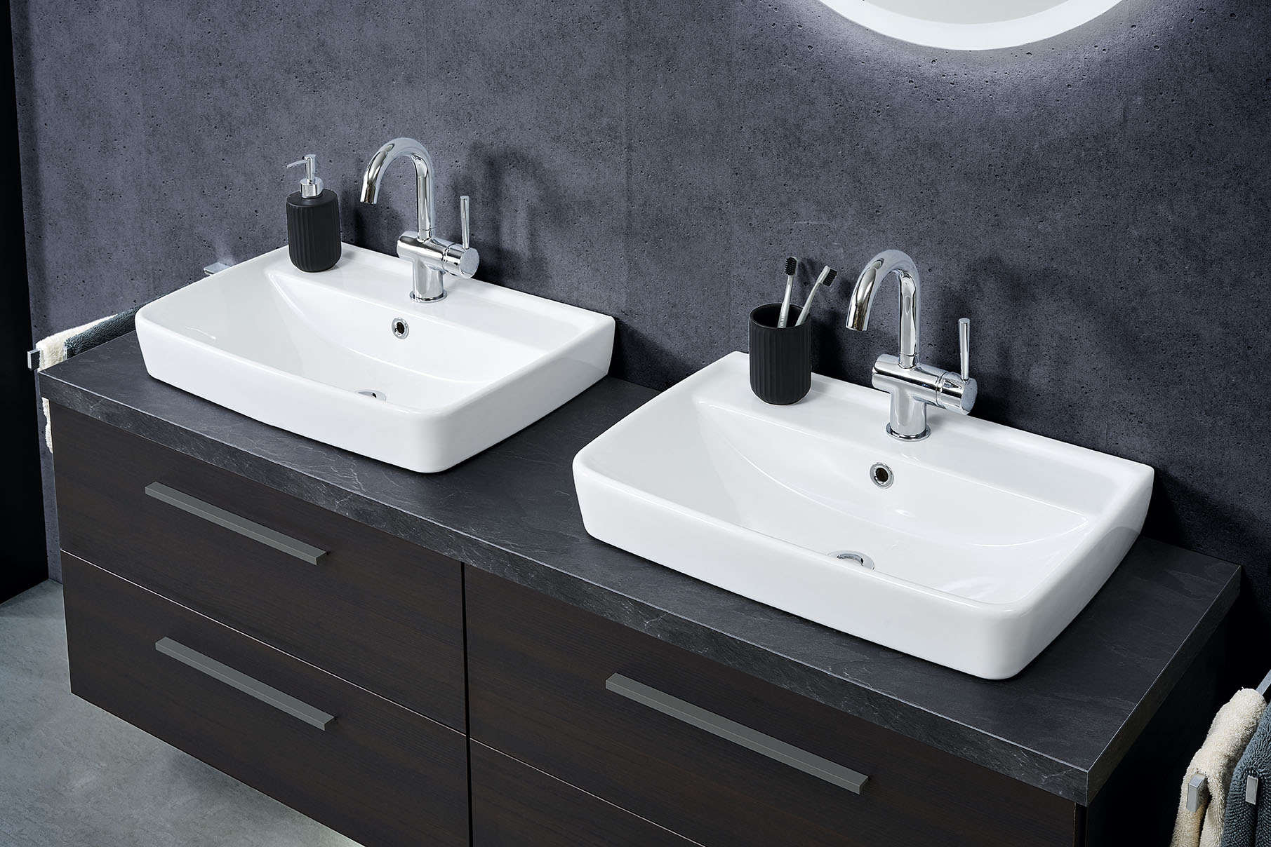 Foto: 1 9025 F6 2 Det1