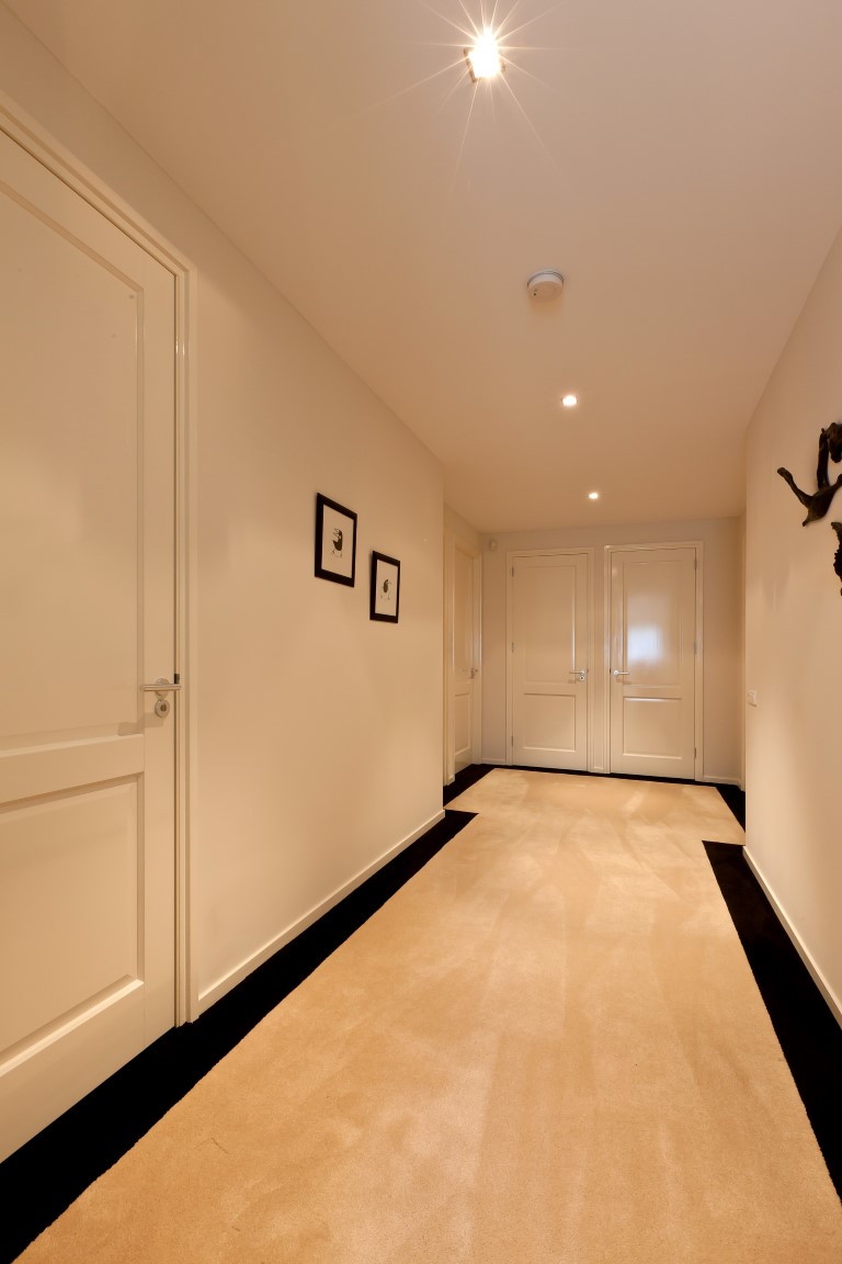 Foto: Landhuis bouwen   Brede gangpaden   Lichtenberg Exclusieve Villabouw