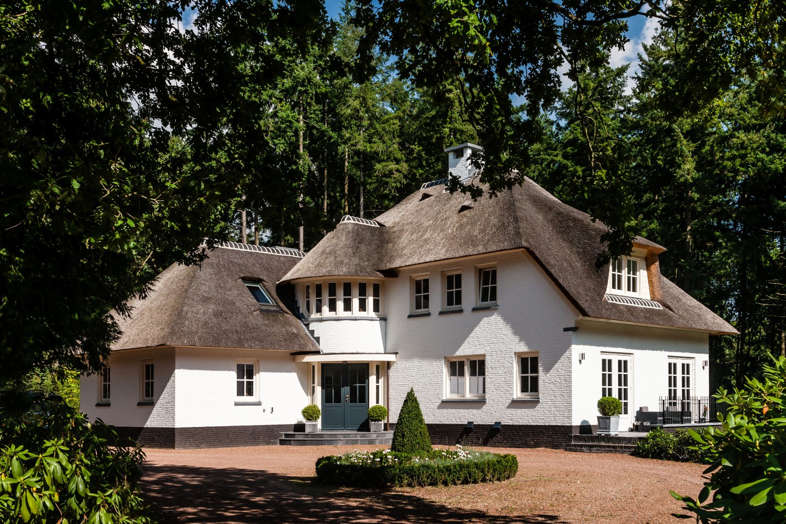 Foto: Wit gekeimde villa   Lichtenberg Exclusieve Villabouw