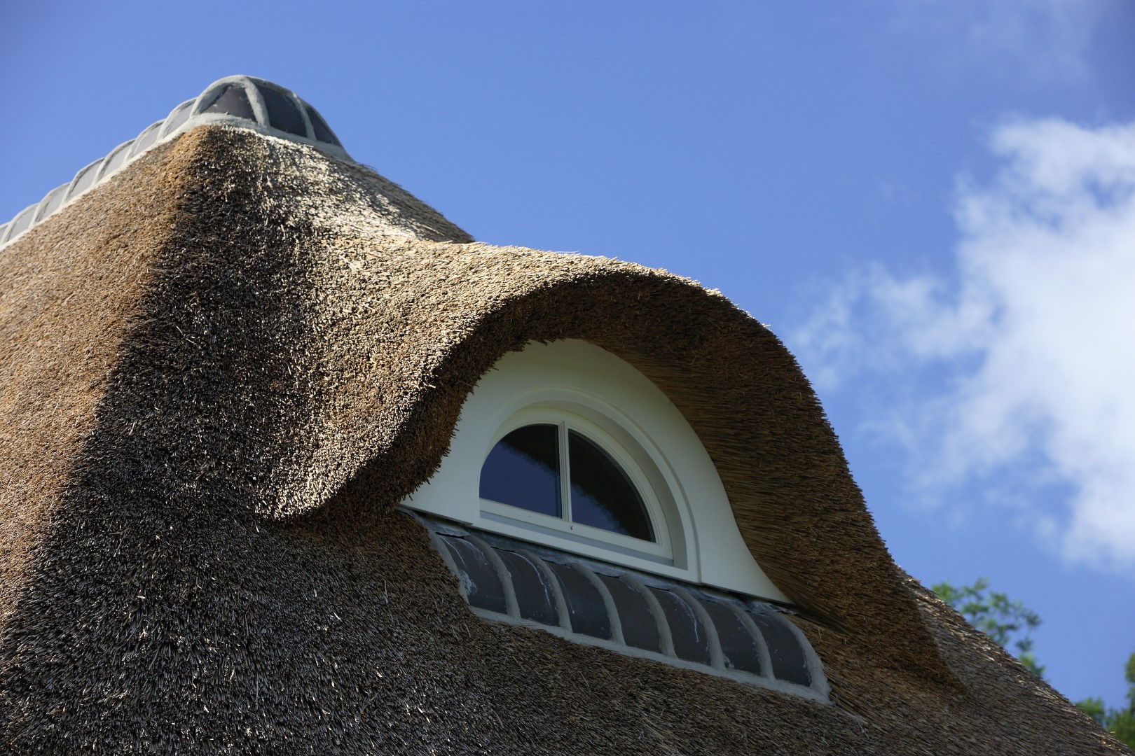 Foto: Villa bouwen   Detail van een ossenoog   Lichtenberg Exclusieve Villabouw