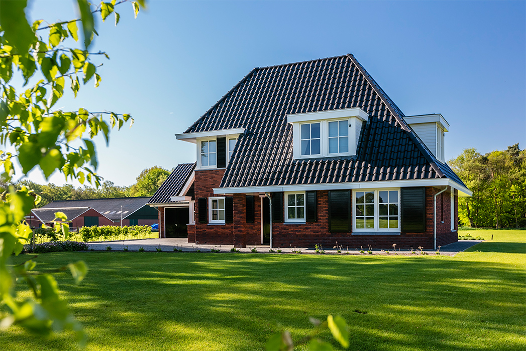 Foto: Huis bouwen   prachtig gezicht woonboerderij Markelo   Lichtenberg Exclusieve Villabouw