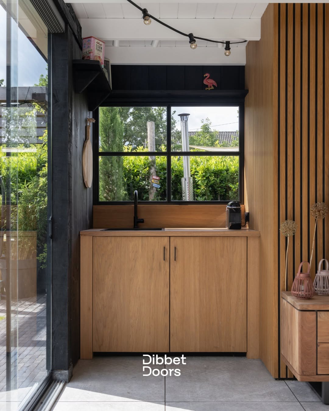 Foto: buitenkeuken veranda wonen nl dibbet doors