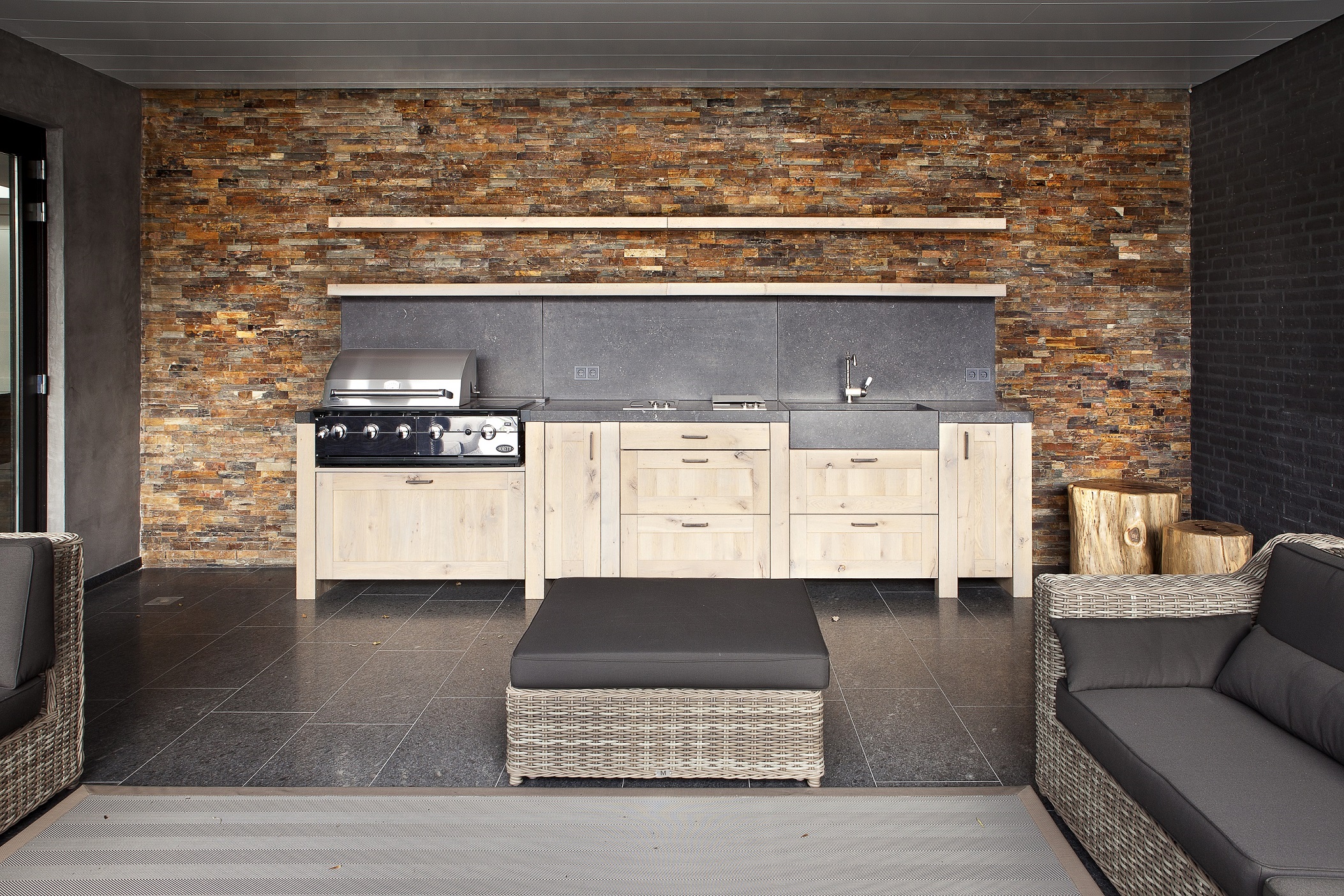 Foto: Mereno Peelhuis  buitenkeuken  11 