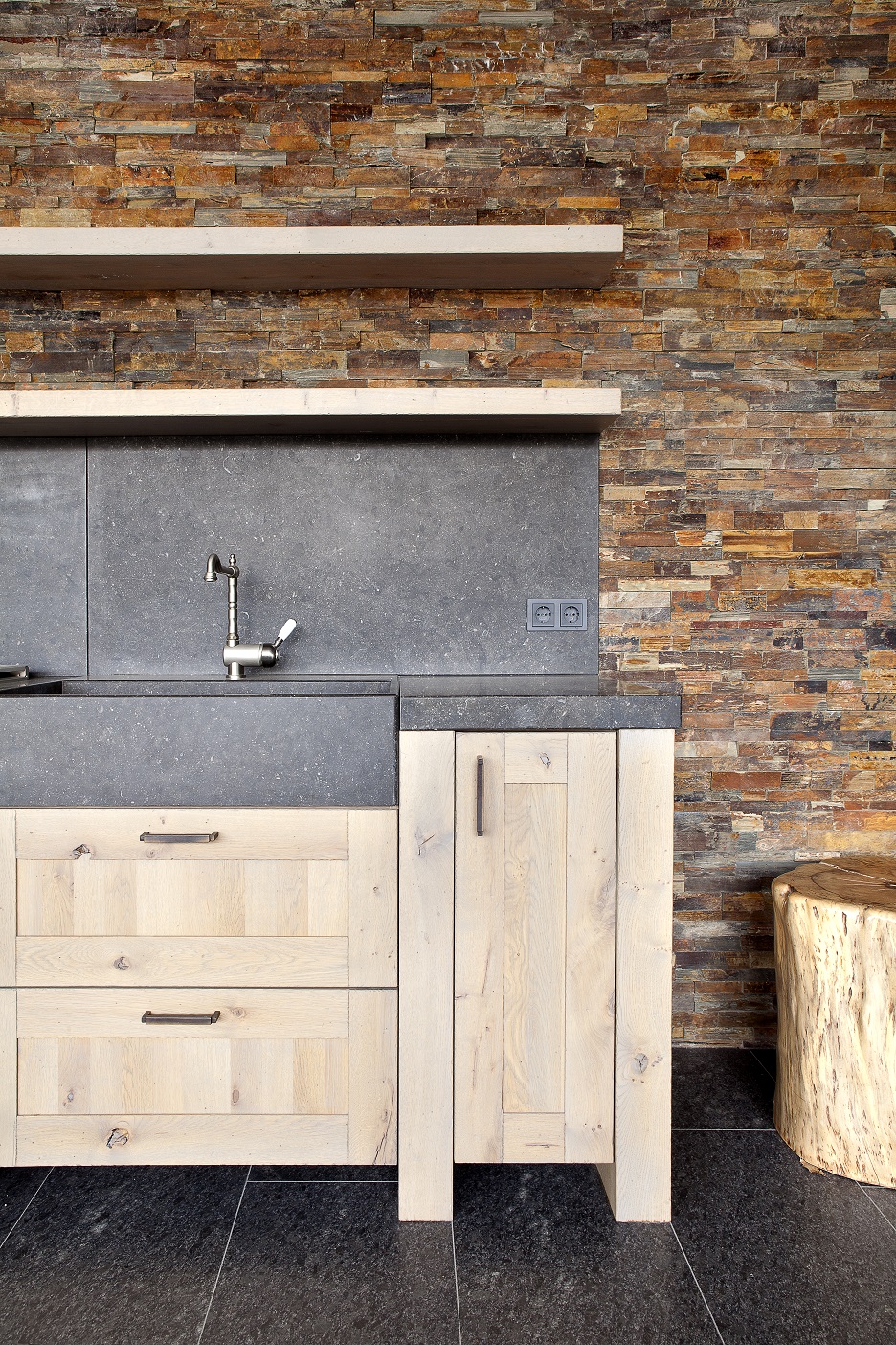 Foto: Mereno Peelhuis buitenkeuken detail  2 