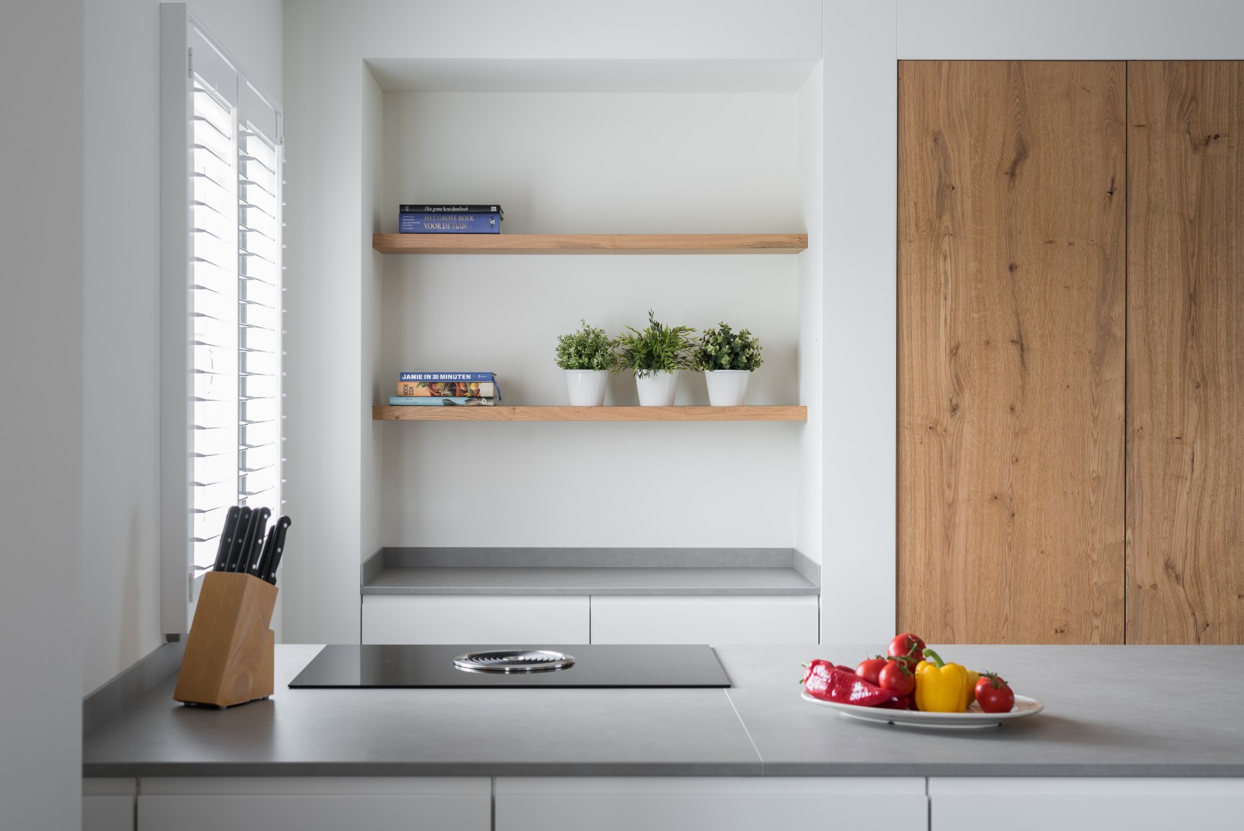 Foto: Mereno Milano B greep unikleur eiland Bora kookplaat