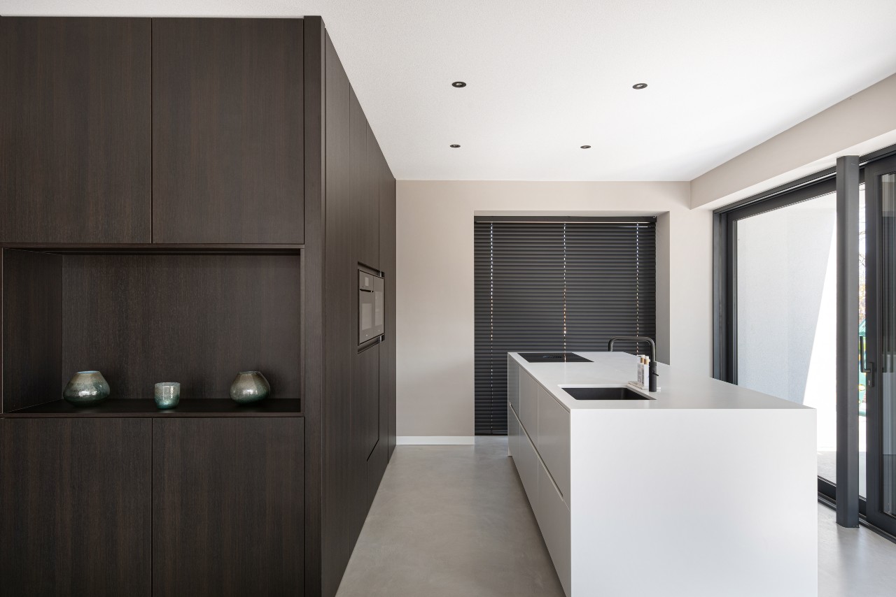 Foto: Mereno keuken Monza Milano Corian kookeiland  3 