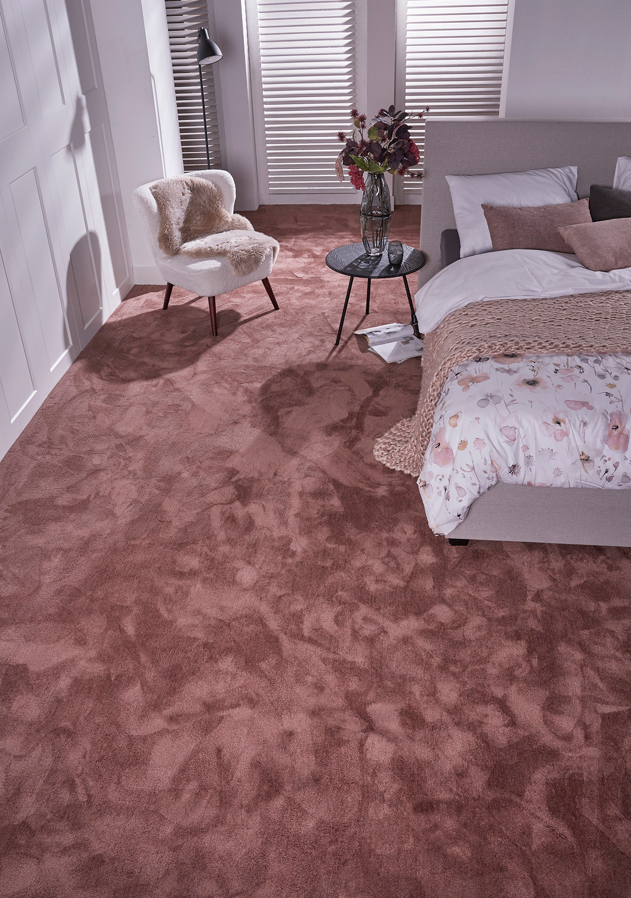 Foto: 152 Interfloor Elite kleur129 slaapkamer vloerbedekking superzacht sfeervol comfortabel