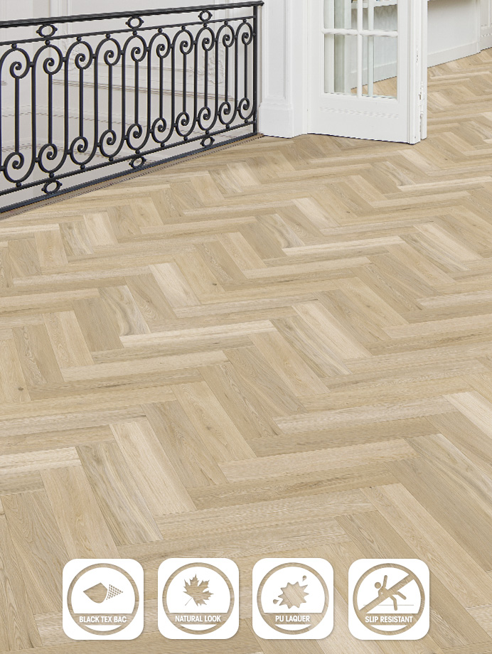 Foto: 763 Interfloor Dynamic Wood XL Fishbone Kleur F48 Living Hal PVC visgraat