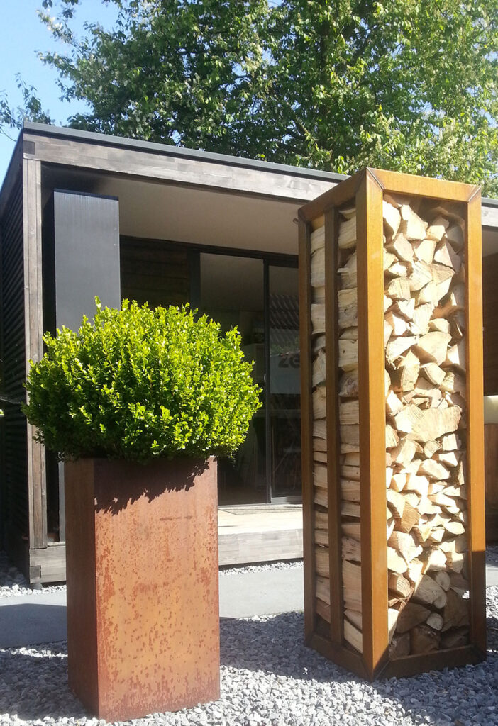 Foto: By dens Zeno tuinhaard 10 model 400 702x1024