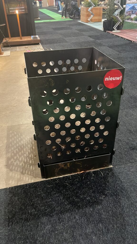 Foto: Zeno Compostbak 1 scaled 1 576x1024