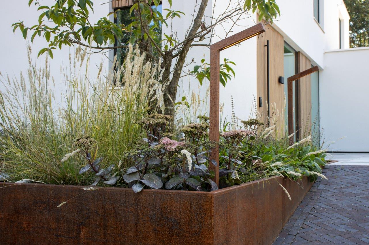 Foto: Zeno Customized products Planters bloembakken tuinverlichting  5 