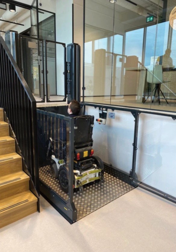 Foto: mth lifttechniek wonen nl traplift