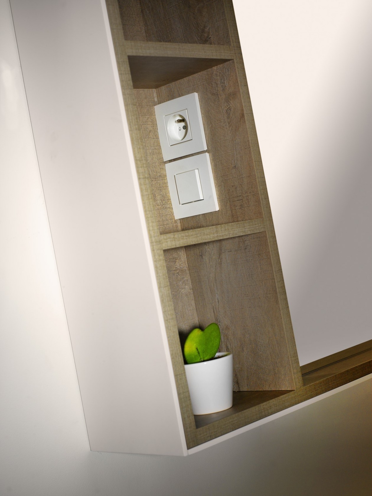 Foto: w3 18 02 2016 GNI wandmeubels 0033