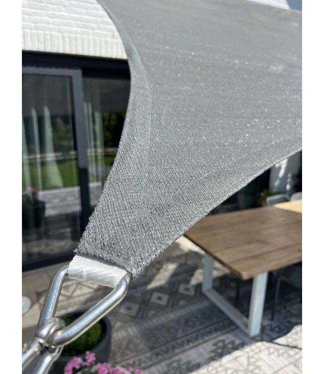 Foto: wonen nl schaduwdoek zonz vierkant