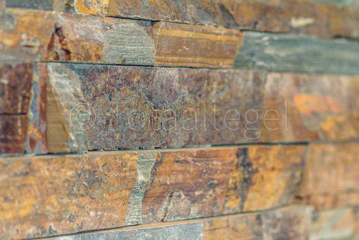 Foto : Leisteen Rusty Stonepanels