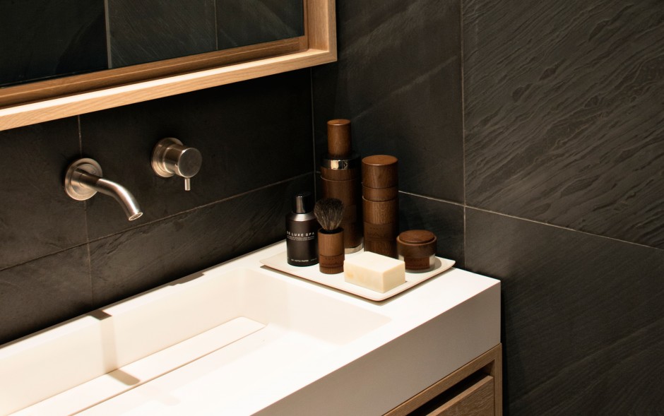 Foto: w3 Cocoon mono set02 wastafelkraan   Cocoon custom 50 wastafel