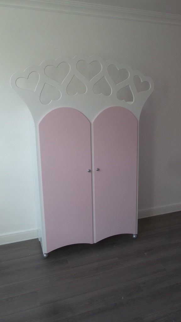 Foto: kinderkamer kinderkamers kinderkast kinderbedden kinderkastje hartjes small