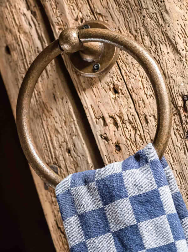 Foto: HANDDOEKRING LOW RES 3