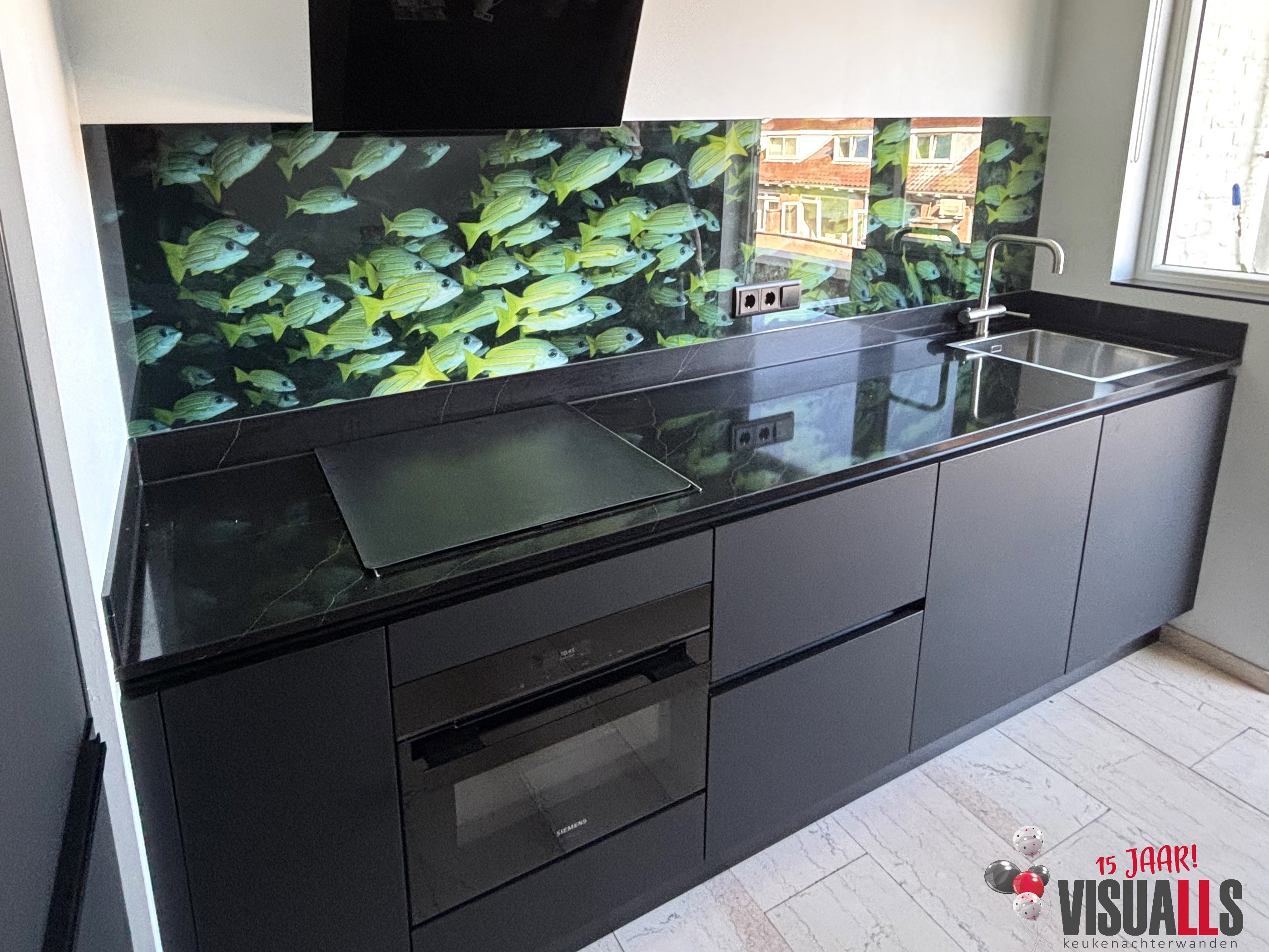 Foto: 253602 vissen ef logo