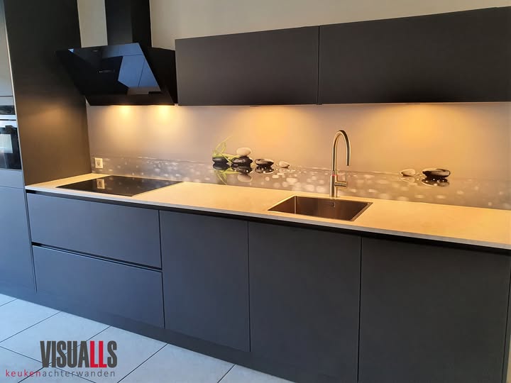 Foto : Creëer een Unieke Sfeer met de Hotstones Leaf Keukenachterwand