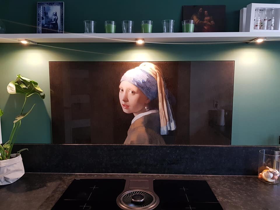 Foto: parel meisje wonen nl keuken achterwand