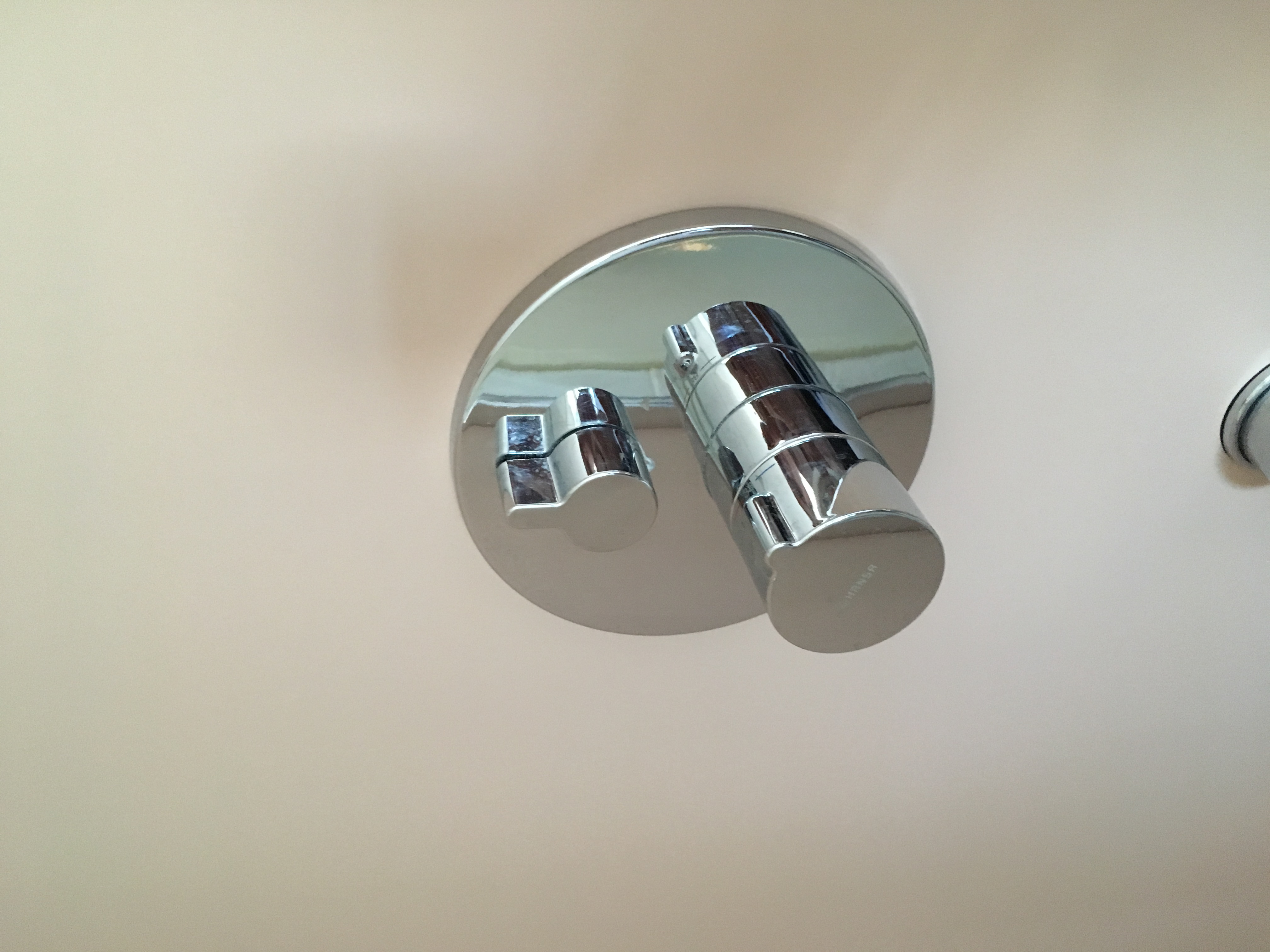 Foto: Douchewand Atacama met ingebouwde kraan