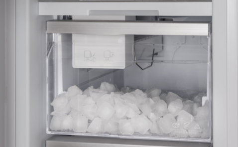 Foto : Krachtige vriesprestaties: Bertazzoni 60 cm inbouwvriezer met ijsblokjesmaker