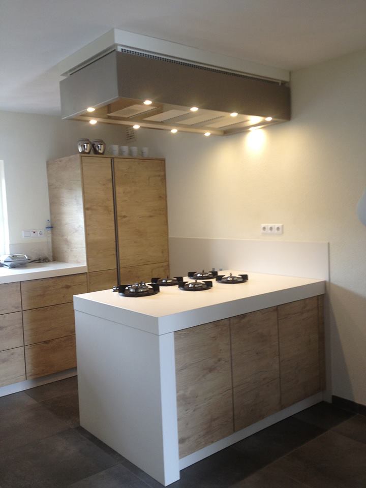 Foto: DMU 1520 aan plafond zonder zeilverstaging model 2013