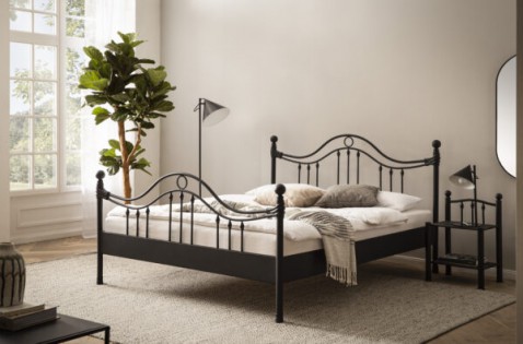 Foto : Metalen Bed Lorena: Elegantie en Stevigheid in Één