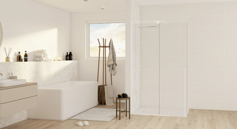 Foto : Een witte badkamer: tijdloos, fris en vol stijl