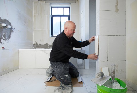 Foto : Je badkamer verbouwen? Zo pak je het slim aan